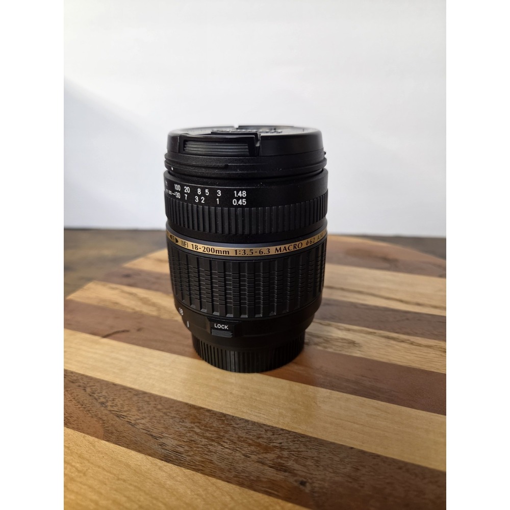 Tamron 18-200mm F/3.5-6.3 AF XR Di II LD Macro (A14) for Nikon DSLRs - Clean